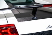 Lamborghini Gallardo SUPERLEGGERA. CARBON FIBRE INTERIOR & EXTERIOR PACK. LIFT SYSTEM. 39