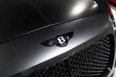 Bentley Continental SUPERSPORTS. FULL BSH. PREMIER SPEC. SPORTS EXHAUST. MASSAGE SEATS. 18