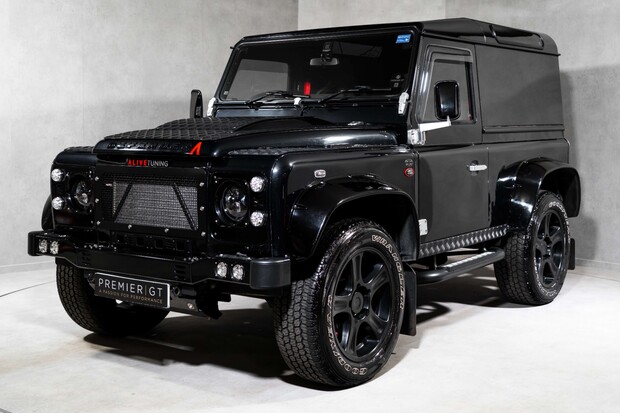 Land Rover Defender 90. BESPOKE 1 OF 1 BUILD. AUTOMOTIVE ALIVE CONVERSION. 1