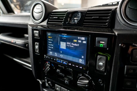 Land Rover Defender 110 TD COUNTY STATION WAGON. CHELSEA TRUCK KHAN CONVERSION. APPLE CARPLAY 23