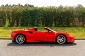 Ferrari F8 SPIDER. WARRANTY. CARBON FIBRE INT & EXT. LIFT SYSTEM. 11