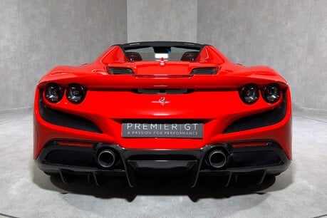 Ferrari F8 SPIDER. WARRANTY. CARBON FIBRE INT & EXT. LIFT SYSTEM. 5
