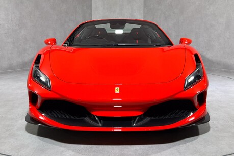 Ferrari F8 SPIDER. WARRANTY. CARBON FIBRE INT & EXT. LIFT SYSTEM. 2