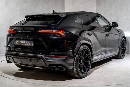 Lamborghini Urus V8 PERFORMANTE. FULL PPF. PANORAMIC ROOF. HEATED, COOLED & MASSAGE SEATS. 4