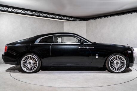 Rolls-Royce Wraith V12. VOSSEN WHEELS. GLASS PANORAMIC ROOF. MASSAGE SEATS. 7