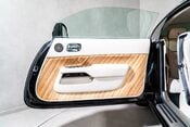 Rolls-Royce Wraith V12. VOSSEN WHEELS. GLASS PANORAMIC ROOF. MASSAGE SEATS. 24