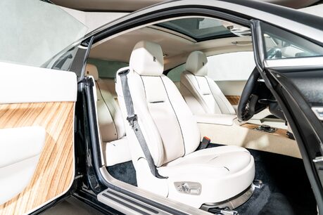 Rolls-Royce Wraith V12. VOSSEN WHEELS. GLASS PANORAMIC ROOF. MASSAGE SEATS. 17