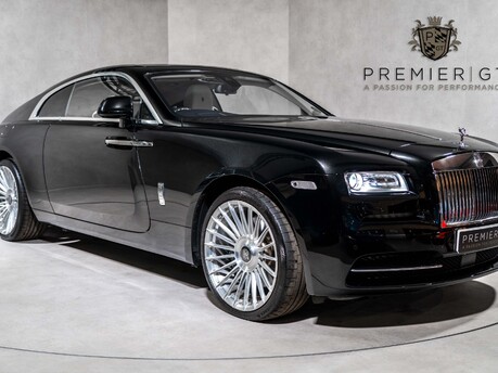 Rolls-Royce Wraith V12. VOSSEN WHEELS. GLASS PANORAMIC ROOF. MASSAGE SEATS.