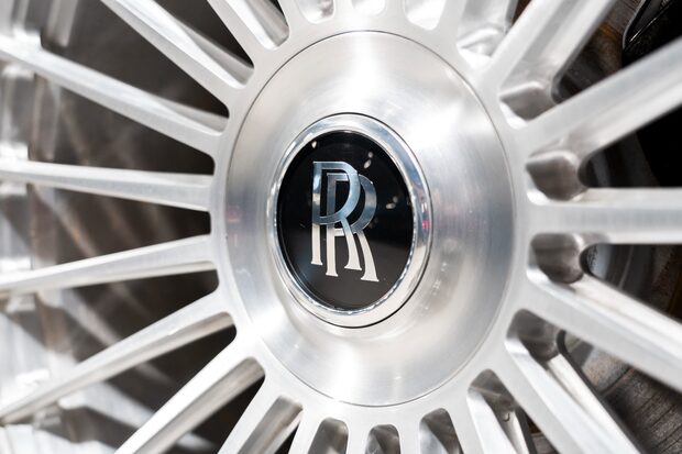 Rolls-Royce Wraith V12. VOSSEN WHEELS. GLASS PANORAMIC ROOF. MASSAGE SEATS. 4