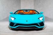 Lamborghini Aventador S ROADSTER. ONE OF ONE SPEC. AD PERSONAM. CARBON EXT. LIFT 2