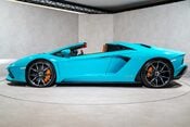 Lamborghini Aventador S ROADSTER. ONE OF ONE SPEC. AD PERSONAM. CARBON EXT. LIFT 12