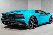 Lamborghini Aventador S ROADSTER. ONE OF ONE SPEC. AD PERSONAM. CARBON EXT. LIFT 6