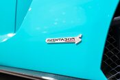 Lamborghini Aventador S ROADSTER. ONE OF ONE SPEC. AD PERSONAM. CARBON EXT. LIFT 53
