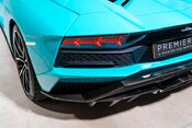 Lamborghini Aventador S ROADSTER. ONE OF ONE SPEC. AD PERSONAM. CARBON EXT. LIFT 50