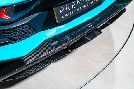 Lamborghini Aventador S ROADSTER. ONE OF ONE SPEC. AD PERSONAM. CARBON EXT. LIFT 51