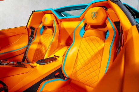 Lamborghini Aventador S ROADSTER. ONE OF ONE SPEC. AD PERSONAM. CARBON EXT. LIFT 23