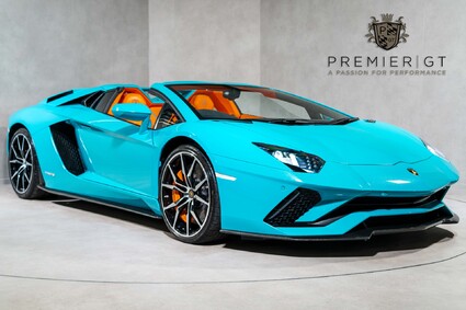 Lamborghini Aventador S ROADSTER. ONE OF ONE SPEC. AD PERSONAM. CARBON EXT. LIFT