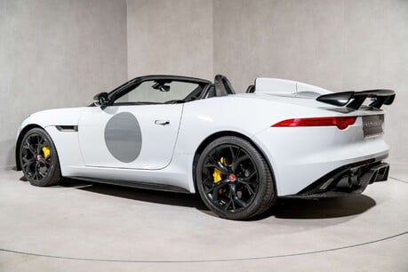 Jaguar F-Type PROJECT 7. 1 OF 250. GLACIER WHITE. CARBON CERAMICS. EXTENSIVE EXT CARBON. 7