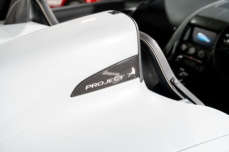 Jaguar F-Type PROJECT 7. 1 OF 250. GLACIER WHITE. CARBON CERAMICS. EXTENSIVE EXT CARBON. 27