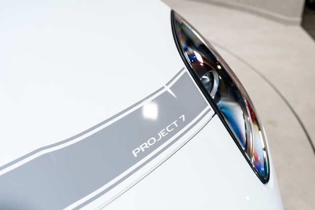 Jaguar F-Type PROJECT 7. 1 OF 250. GLACIER WHITE. CARBON CERAMICS. EXTENSIVE EXT CARBON. 3