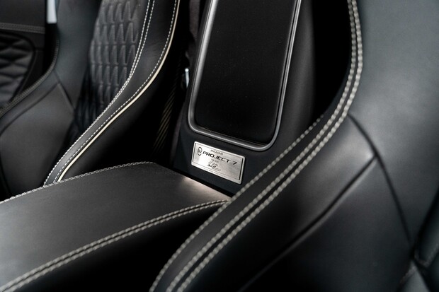 Jaguar F-Type PROJECT 7. 1 OF 250. GLACIER WHITE. CARBON CERAMICS. EXTENSIVE EXT CARBON. 4