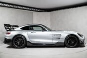 Mercedes-Benz Amg GT BLACK SERIES. TRACK PACK. CARBON FIBRE EXTERIOR PACK. 6
