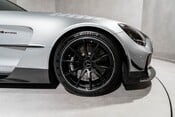 Mercedes-Benz Amg GT BLACK SERIES. TRACK PACK. CARBON FIBRE EXTERIOR PACK. 10