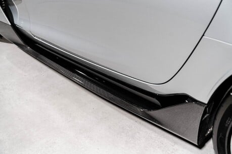 Mercedes-Benz Amg GT BLACK SERIES. TRACK PACK. CARBON FIBRE EXTERIOR PACK. 43