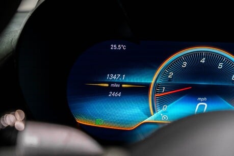 Mercedes-Benz Amg GT BLACK SERIES. TRACK PACK. CARBON FIBRE EXTERIOR PACK. 32