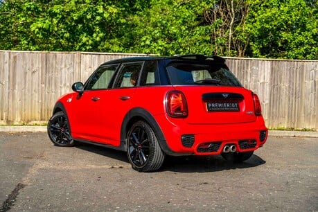 Mini Cooper S JOHN COOPER WORKS SPORT PACK. HEATED SEATS. CARPLAY. 2