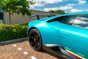 Lamborghini Huracan LP 640-4 PERFORMANTE. WARRANTY. AD PERSONAM. CARPLAY. LIFT. 4
