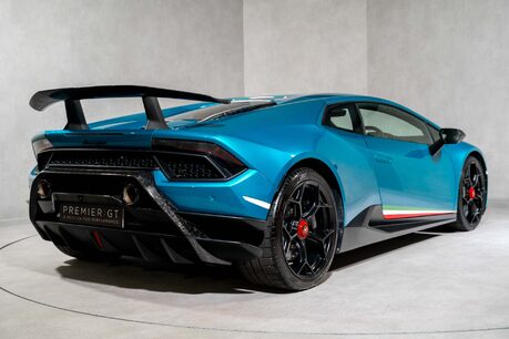 Lamborghini Huracan LP 640-4 PERFORMANTE. WARRANTY. AD PERSONAM. CARPLAY. LIFT. 4
