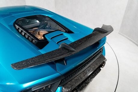 Lamborghini Huracan LP 640-4 PERFORMANTE. WARRANTY. AD PERSONAM. CARPLAY. LIFT. 38