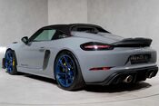 Porsche 718 SPYDER RS. WEISSACH PACKAGE. CERAMIC BRAKES. LIFT. BOSE. 11