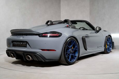 Porsche 718 SPYDER RS. WEISSACH PACKAGE. CERAMIC BRAKES. LIFT. BOSE. 4