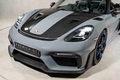 Porsche 718 SPYDER RS. WEISSACH PACKAGE. CERAMIC BRAKES. LIFT. BOSE. 33
