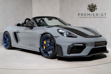 Porsche 718 SPYDER RS. WEISSACH PACKAGE. CERAMIC BRAKES. LIFT. BOSE.