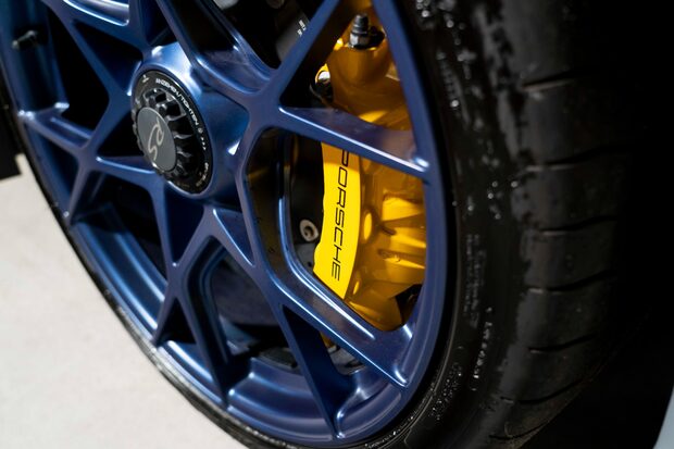 Porsche 718 SPYDER RS. WEISSACH PACKAGE. CERAMIC BRAKES. LIFT. BOSE. 3