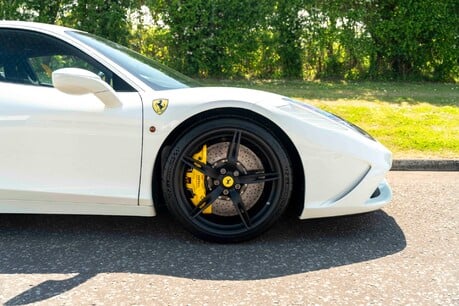 Ferrari 458 Speciale EXCELLENT SPECIFICATION. RACING LIVERY. COMPREHENSIVE HISTORY. 9