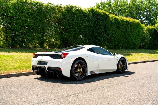 Ferrari 458 Speciale EXCELLENT SPECIFICATION. RACING LIVERY. COMPREHENSIVE HISTORY. 1