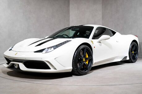 Ferrari 458 Speciale EXCELLENT SPECIFICATION. RACING LIVERY. COMPREHENSIVE HISTORY. 3
