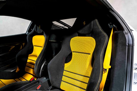 Ferrari 458 Speciale EXCELLENT SPECIFICATION. RACING LIVERY. COMPREHENSIVE HISTORY. 23
