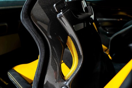 Ferrari 458 Speciale EXCELLENT SPECIFICATION. RACING LIVERY. COMPREHENSIVE HISTORY. 26