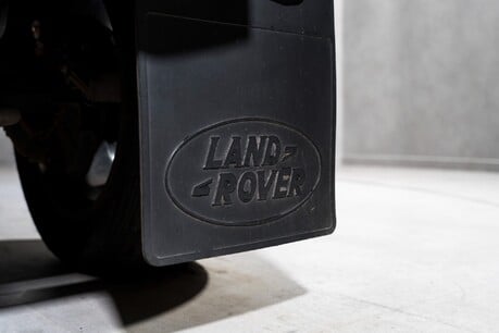 Land Rover Defender 90 BESPOKE 1 OF 1 BUILD. AUTOMOTIVE ALIVE CONVERSION. 36