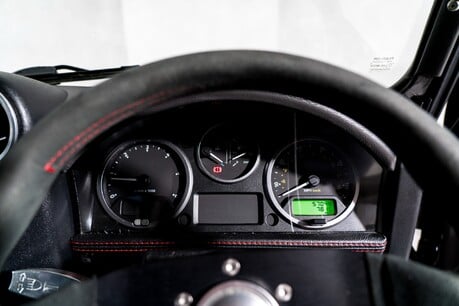 Land Rover Defender 90 BESPOKE 1 OF 1 BUILD. AUTOMOTIVE ALIVE CONVERSION. 17