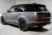 Land Rover Range Rover AUTOBIOGRAPHY P530 V8. 23" WHEELS. HEAD-UP DISPLAY. HEAT&C, MASSAGE SEATS. 6