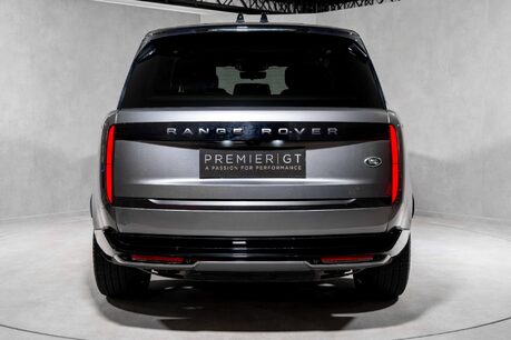 Land Rover Range Rover AUTOBIOGRAPHY P530 V8. 23" WHEELS. HEAD-UP DISPLAY. HEAT&C, MASSAGE SEATS. 5