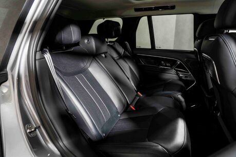 Land Rover Range Rover AUTOBIOGRAPHY P530 V8. 23" WHEELS. HEAD-UP DISPLAY. HEAT&C, MASSAGE SEATS. 17