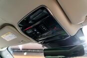 Land Rover Range Rover AUTOBIOGRAPHY P530 V8. 23" WHEELS. HEAD-UP DISPLAY. HEAT&C, MASSAGE SEATS. 40