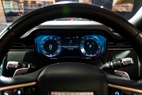 Land Rover Range Rover AUTOBIOGRAPHY P530 V8. 23" WHEELS. HEAD-UP DISPLAY. HEAT&C, MASSAGE SEATS. 31